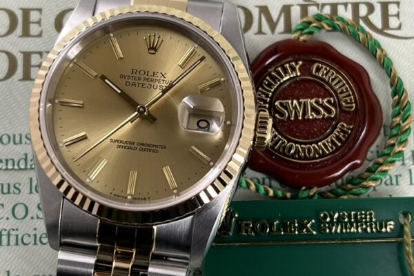 コンビDATEJUST王道の華やかな輝き　Ref.16233　