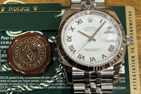 日常使いにも最適なドレスウォッチ Ref.116234