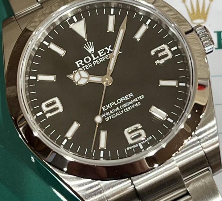 完成されたデザインの希少サイズモデル　Ref.214270