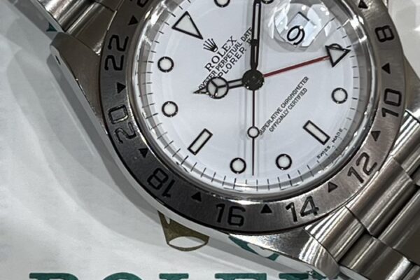 現行モデルとは違う雰囲気の爽やかな人気モデル　Ref.16570