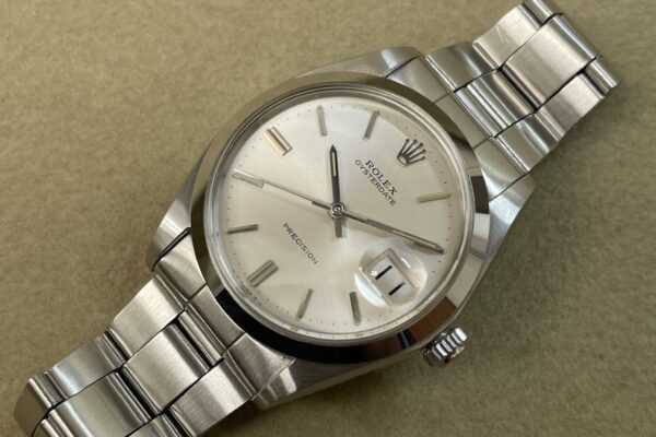 ヴィンテージならではの雰囲気を纏った1本