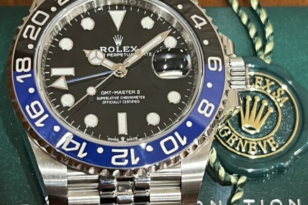 高級感とスポーティーさを併せ持つ人気モデル　Ref.126710BLNR