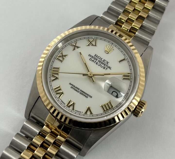 独特な質感のシャンタンダイヤル　Ref.16233