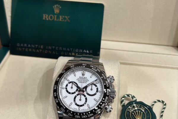 新春福袋特価は明日まで！ Ref.126500LN