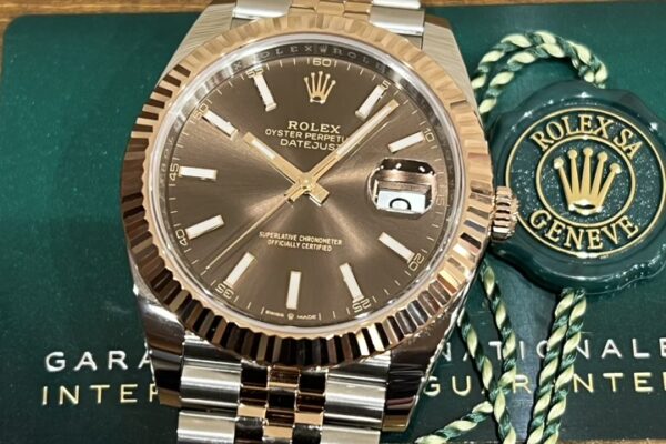 上品な輝きを腕元に　Ref.126331