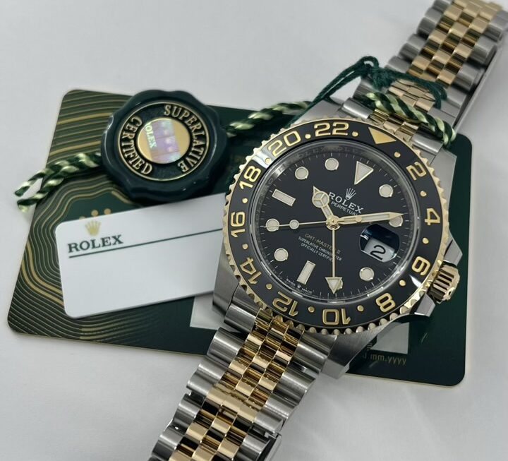 華やかで上品なモデル　Ref.126713GRNR