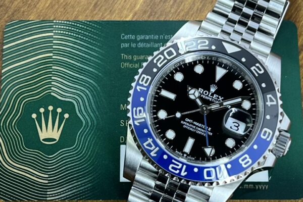 着け心地の良いジュビリーブレスレット Ref.126710BLNR